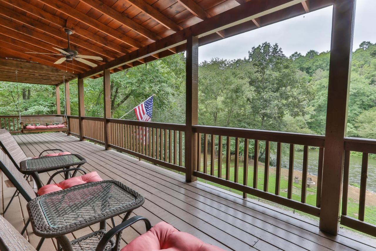 Heaven On The Toccoa Where You Will Enjoy The Sites And Sounds Of The Toccoa River Mineral Bluff Zewnętrze zdjęcie