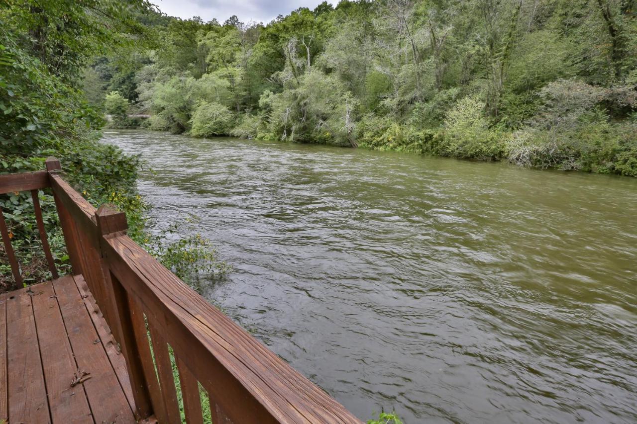 Heaven On The Toccoa Where You Will Enjoy The Sites And Sounds Of The Toccoa River Mineral Bluff Zewnętrze zdjęcie