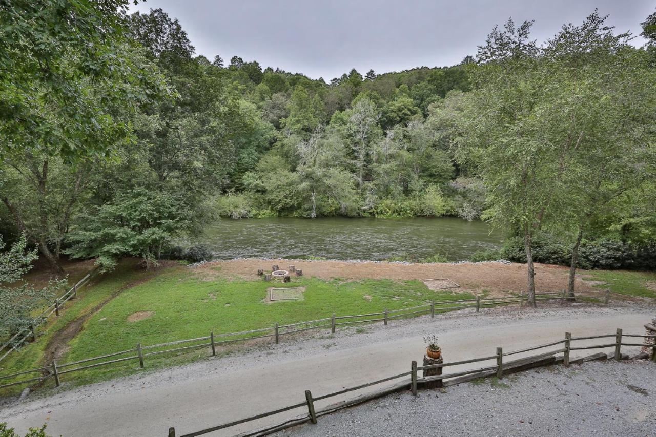 Heaven On The Toccoa Where You Will Enjoy The Sites And Sounds Of The Toccoa River Mineral Bluff Zewnętrze zdjęcie